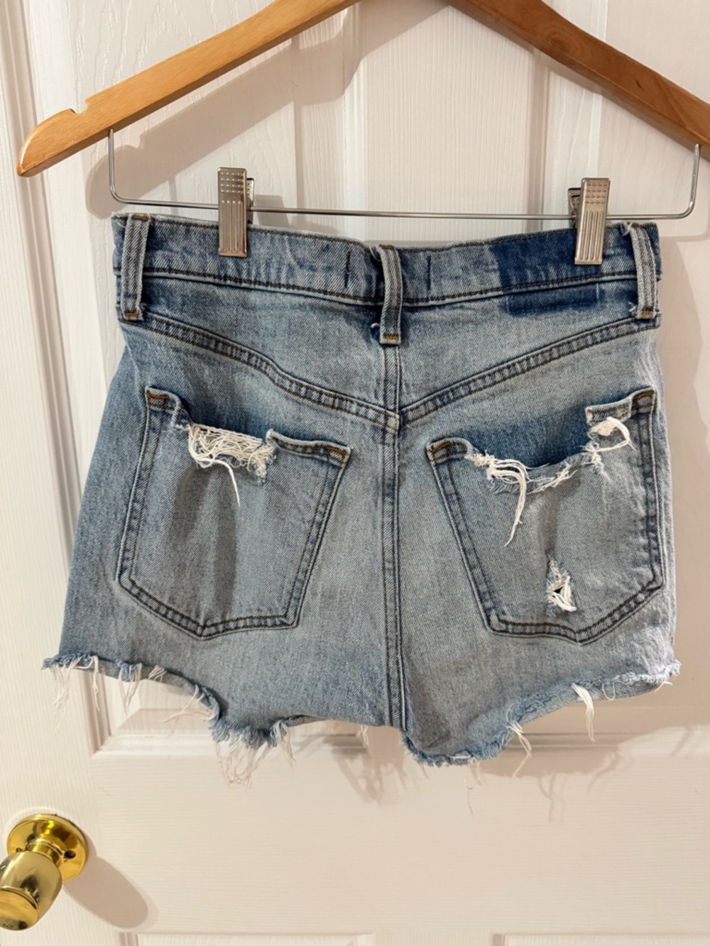 Abercrombie & Fitch Festival Ready Indie Sleaze High Rise Mom Shorts 🩳 - Picture 4 of 6